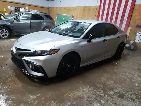 4T1T31AK6NU041562 2022 TOYOTA CAMRY - Image 1