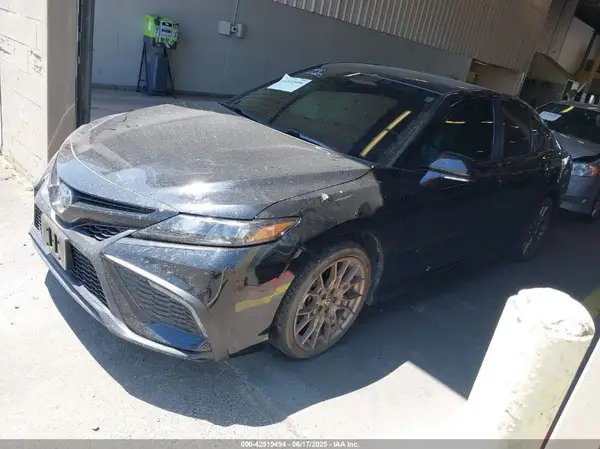 4T1T31AK7RU071479 2024 TOYOTA CAMRY - Image 2