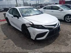 4T1T31AK8NU035097 2022 TOYOTA CAMRY