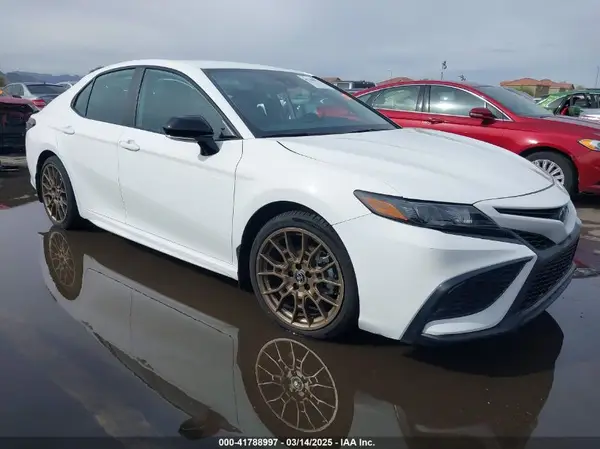 4T1T31AK9RU078501 2024 TOYOTA CAMRY - Image 1