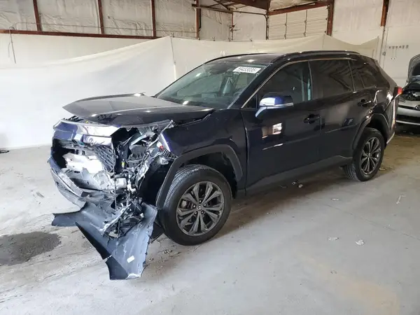 4T3B6RFV0NU097458 2022 TOYOTA RAV 4 - Image 1