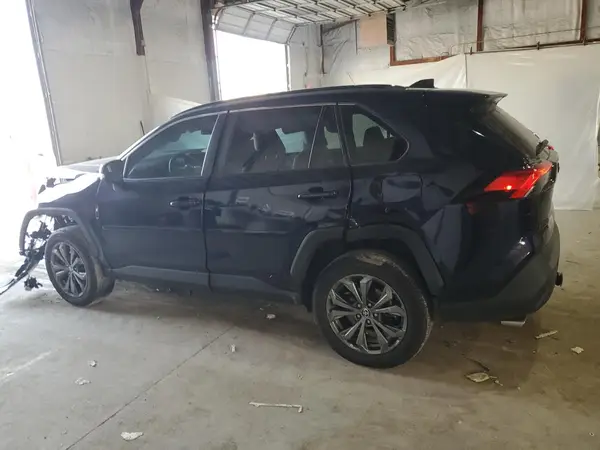 4T3B6RFV0NU097458 2022 TOYOTA RAV 4 - Image 2