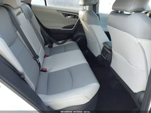 4T3B6RFV0RU151797 2024 TOYOTA RAV 4 - Image 8
