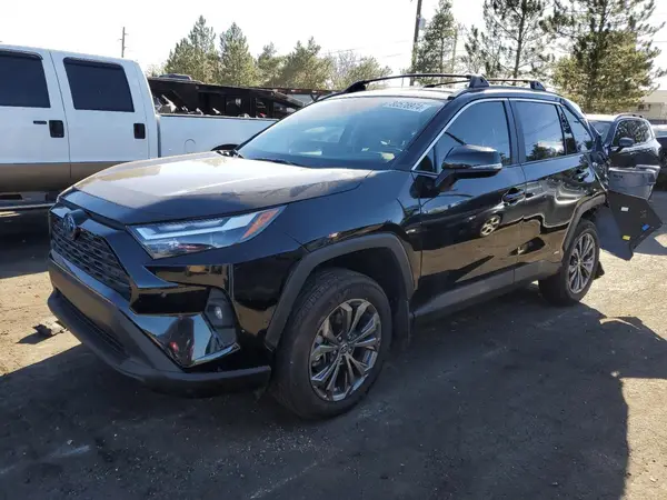 4T3B6RFV1NU087053 2022 TOYOTA RAV 4 - Image 1