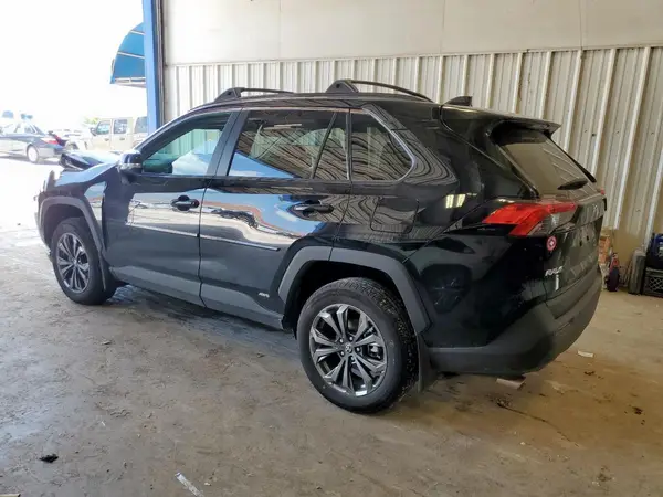 4T3B6RFV1PU119857 2023 TOYOTA RAV 4 - Image 2