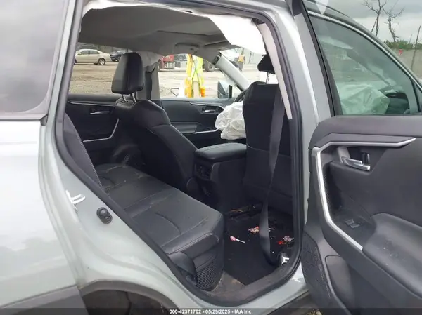 4T3B6RFV1PU120135 2023 TOYOTA RAV 4 - Image 8