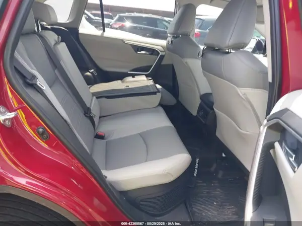 4T3B6RFV1RU157916 2024 TOYOTA RAV 4 - Image 8