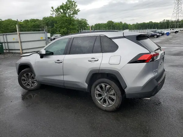 4T3B6RFV2PU121388 2023 TOYOTA RAV 4 - Image 2