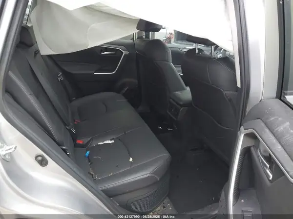 4T3B6RFV2PU138031 2023 TOYOTA RAV 4 - Image 8
