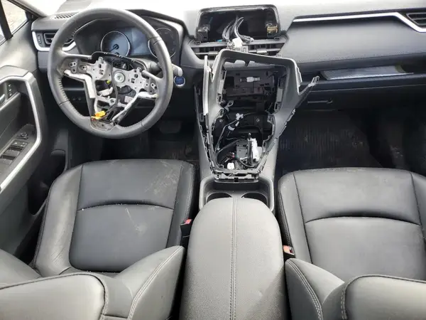 4T3B6RFV3MU054215 2021 TOYOTA RAV 4 - Image 8