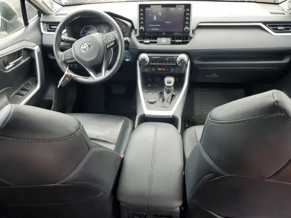 4T3B6RFV3NU066690 2022 TOYOTA RAV 4 - Image 8