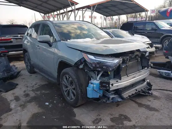 4T3B6RFV4PU137298 2023 TOYOTA RAV 4 - Image 1