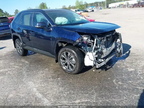 4T3B6RFV5RU146160 2024 TOYOTA RAV 4 - Image 1