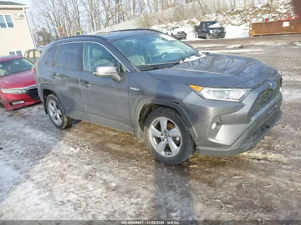 4T3B6RFV6MU039000 2021 TOYOTA RAV 4 - Image 1