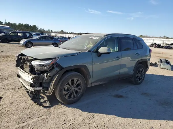 4T3B6RFV6NU090627 2022 TOYOTA RAV 4 - Image 1