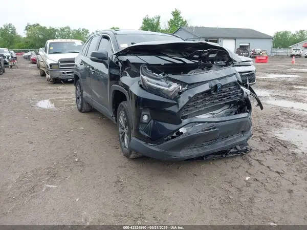 4T3B6RFV6PU126643 2023 TOYOTA RAV 4 - Image 1