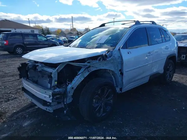 4T3B6RFV6RU148824 2024 TOYOTA RAV 4 - Image 2