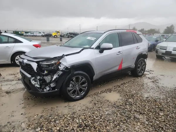 4T3B6RFV7NU079913 2022 TOYOTA RAV 4 - Image 1