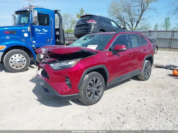 4T3B6RFV7NU084092 2022 TOYOTA RAV 4 - Image 2