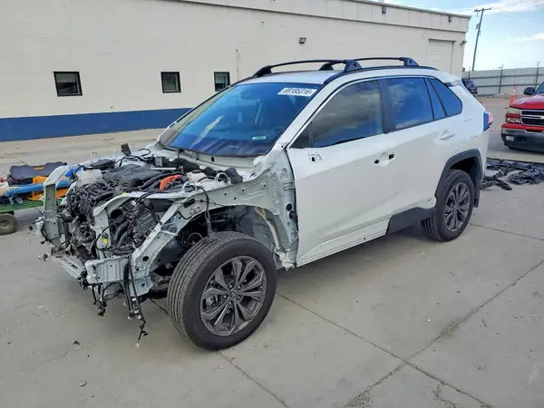 4T3B6RFV7RU153434 2024 TOYOTA RAV 4 - Image 1