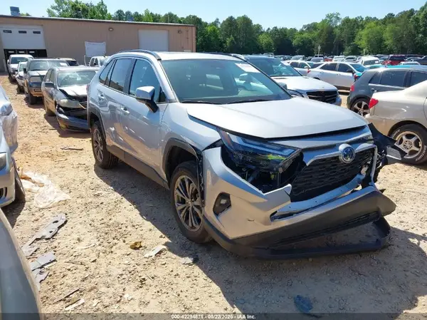 4T3B6RFV7RU165521 2024 TOYOTA RAV 4 - Image 1
