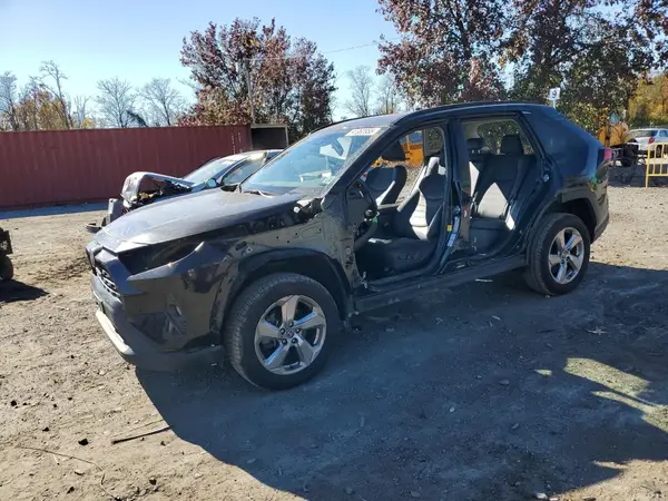 4T3B6RFV8MU062083 2021 TOYOTA RAV 4 - Image 1