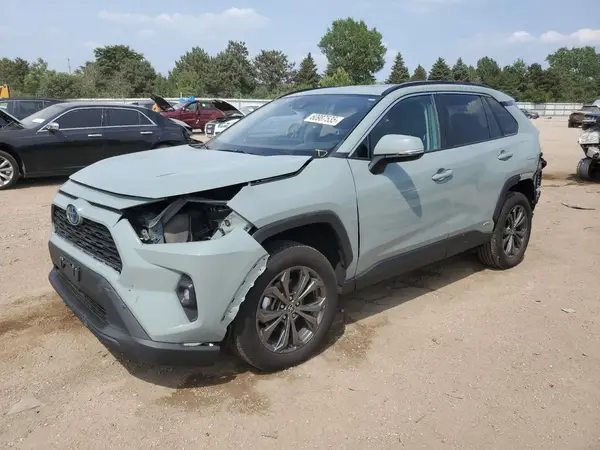 4T3B6RFV8NU101319 2022 TOYOTA RAV 4 - Image 1