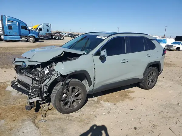 4T3B6RFV8NU102695 2022 TOYOTA RAV 4 - Image 1