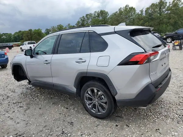 4T3B6RFV8RU162725 2024 TOYOTA RAV 4 - Image 2