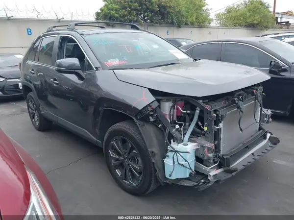 4T3B6RFV9PU117919 2023 TOYOTA RAV 4 - Image 1