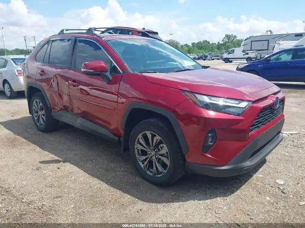 4T3B6RFV9RU162443 2024 TOYOTA RAV 4 - Image 1