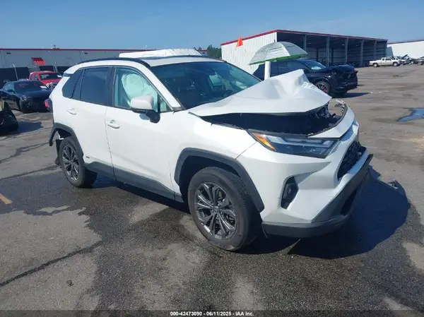 4T3B6RFVXPU109179 2023 TOYOTA RAV 4 - Image 1