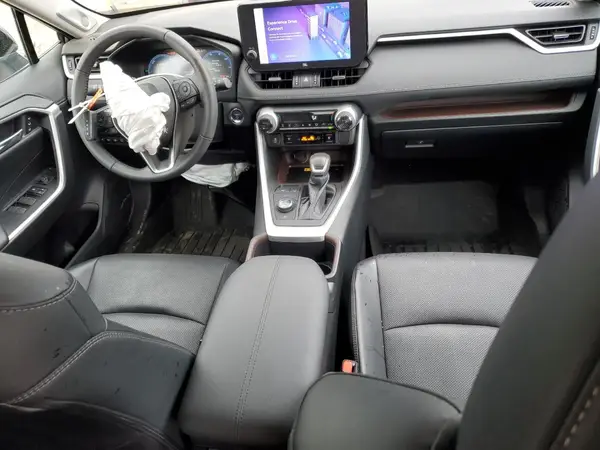 4T3D6RFV1PU105627 2023 TOYOTA RAV 4 - Image 8