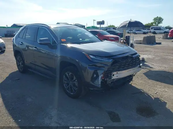 4T3D6RFV1PU107670 2023 TOYOTA RAV 4 - Image 1