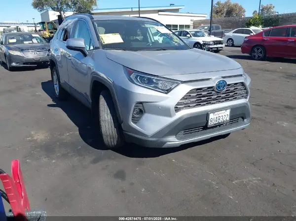 4T3D6RFV2MU019450 2021 TOYOTA RAV 4 - Image 1
