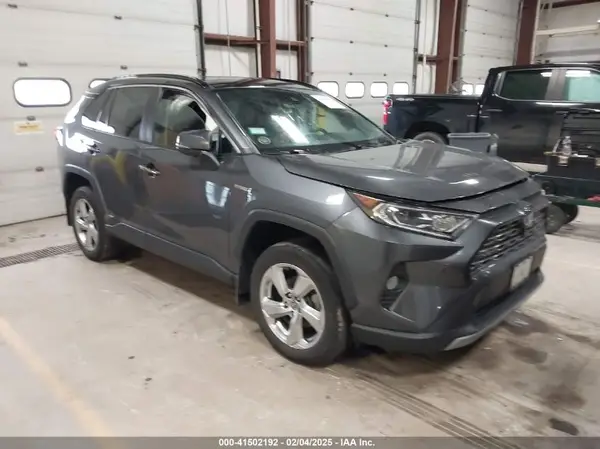 4T3D6RFV2MU054151 2021 TOYOTA RAV 4 - Image 1