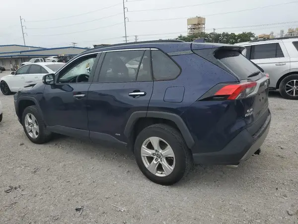 4T3D6RFV2NU069816 2022 TOYOTA RAV 4 - Image 2