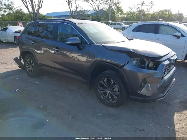 4T3D6RFV2RU140731 2024 TOYOTA RAV 4 - Image 1