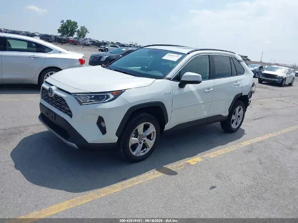 4T3D6RFV3MU059620 2021 TOYOTA RAV 4 - Image 2