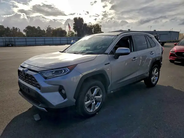 4T3D6RFV4MU017439 2021 TOYOTA RAV 4 - Image 1