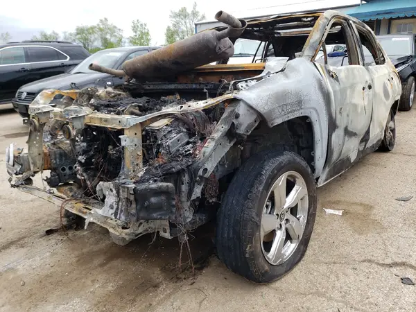 4T3D6RFV4MU035150 2021 TOYOTA RAV 4 - Image 2