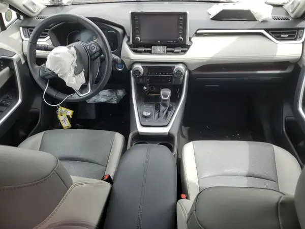 4T3D6RFV4MU050070 2021 TOYOTA RAV 4 - Image 8