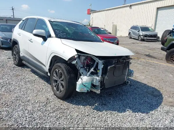 4T3D6RFV4PU110465 2023 TOYOTA RAV 4 - Image 1
