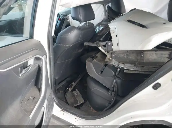 4T3D6RFV5MU013559 2021 TOYOTA RAV 4 - Image 8