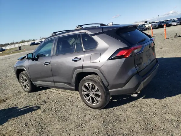 4T3D6RFV5NU074654 2022 TOYOTA RAV 4 - Image 2