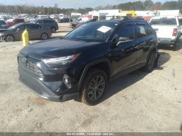 4T3D6RFV5NU075061 2022 TOYOTA RAV 4 - Image 2