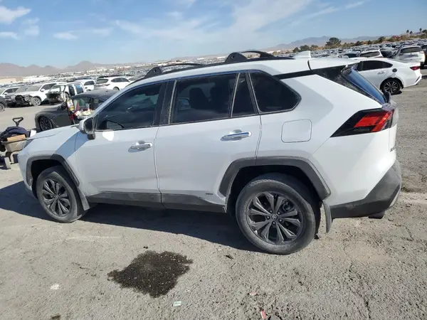 4T3D6RFV5PU111057 2023 TOYOTA RAV 4 - Image 2