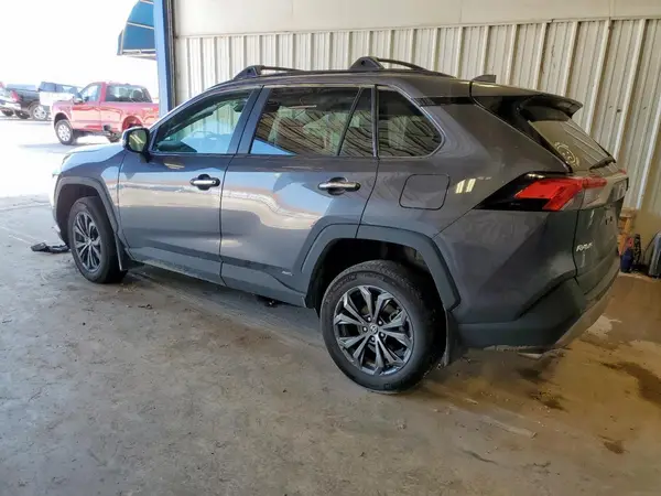 4T3D6RFV5PU137397 2023 TOYOTA RAV 4 - Image 2