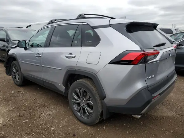 4T3D6RFV6PU137019 2023 TOYOTA RAV 4 - Image 2