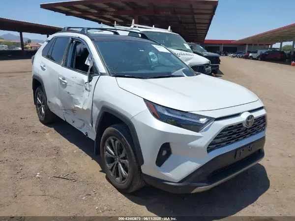 4T3D6RFV6SU177139 2025 TOYOTA RAV 4 - Image 1